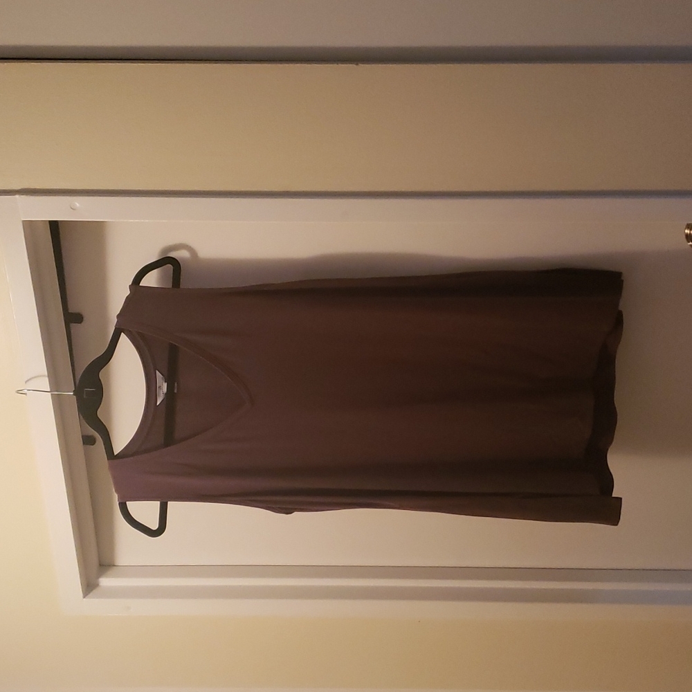 RW&CO knit v neck tank